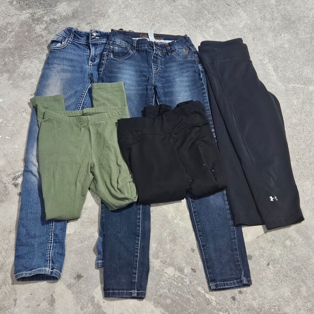 Girls Lot of 5 Bottoms, Size 12, 2 Jeans, 2 Capris, 1 Leggings, Good Condition